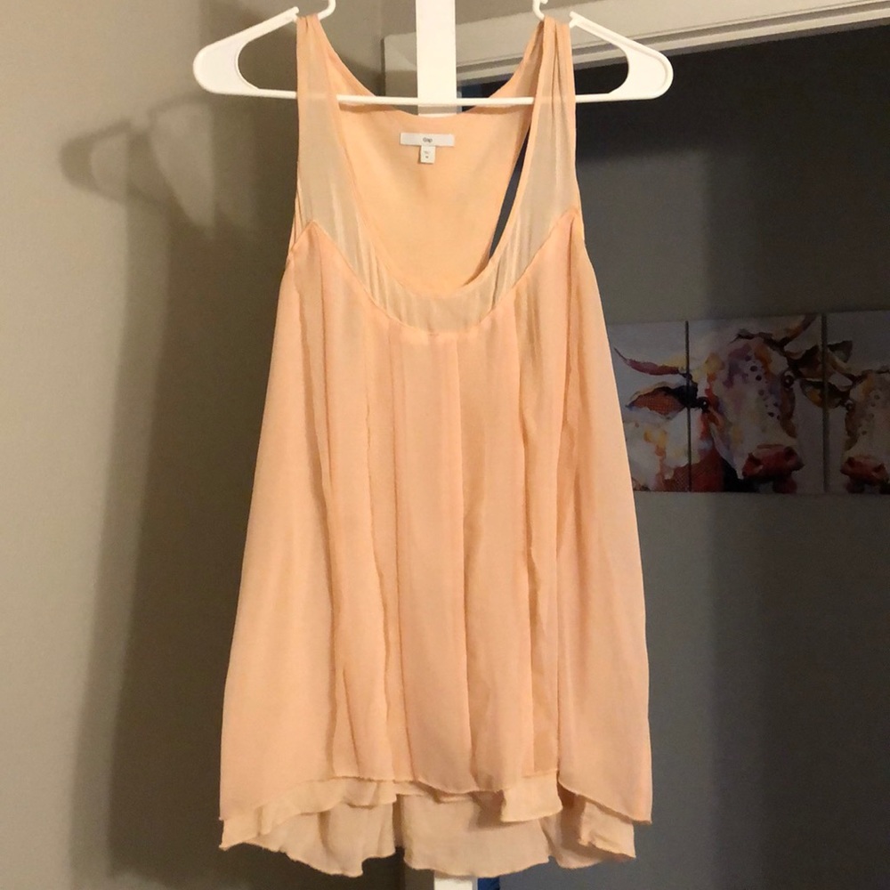 Pink tank